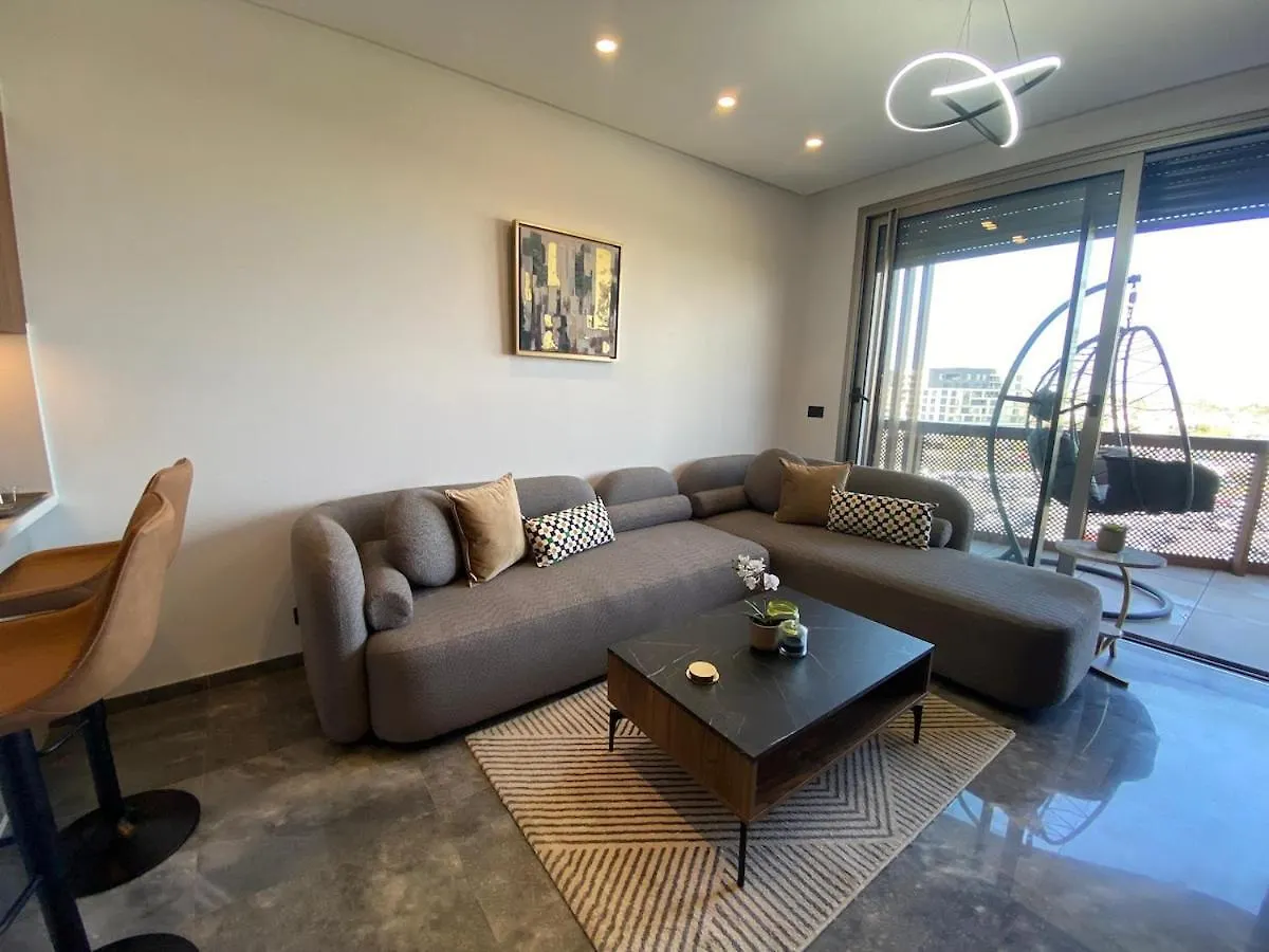Central Luxury Apartment With Fast Fiber Wifi, Panoramic Balcony & Free Parking In Casablanca Cfc Casa Finnance City