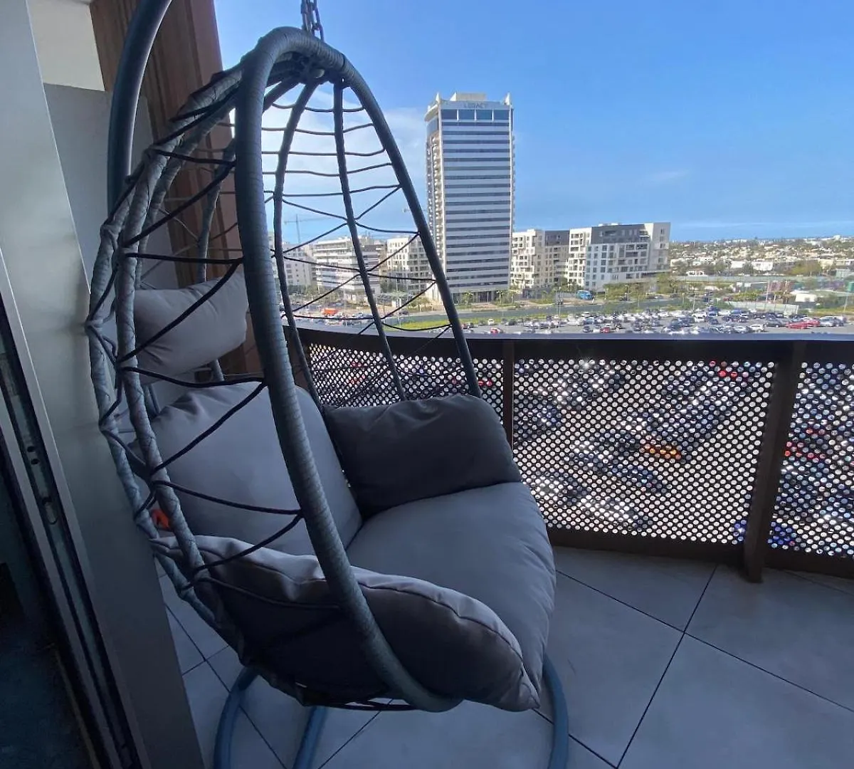 Central Luxury Apartment With Fast Fiber Wifi, Panoramic Balcony & Free Parking In Casablanca Cfc Casa Finnance City Marocco