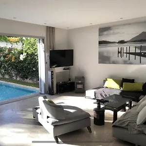 Moderne Avec Piscine, Front De Casablanca