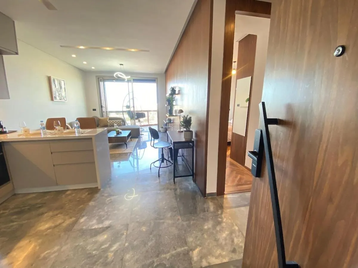 Central Luxury Apartment With Fast Fiber Wifi, Panoramic Balcony & Free Parking In Casablanca Cfc Casa Finnance City Morocco