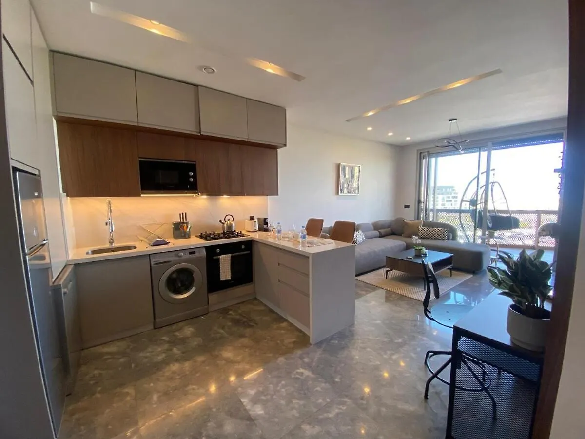 Central Luxury Apartment With Fast Fiber Wifi, Panoramic Balcony & Free Parking In Casablanca Cfc Casa Finnance City
